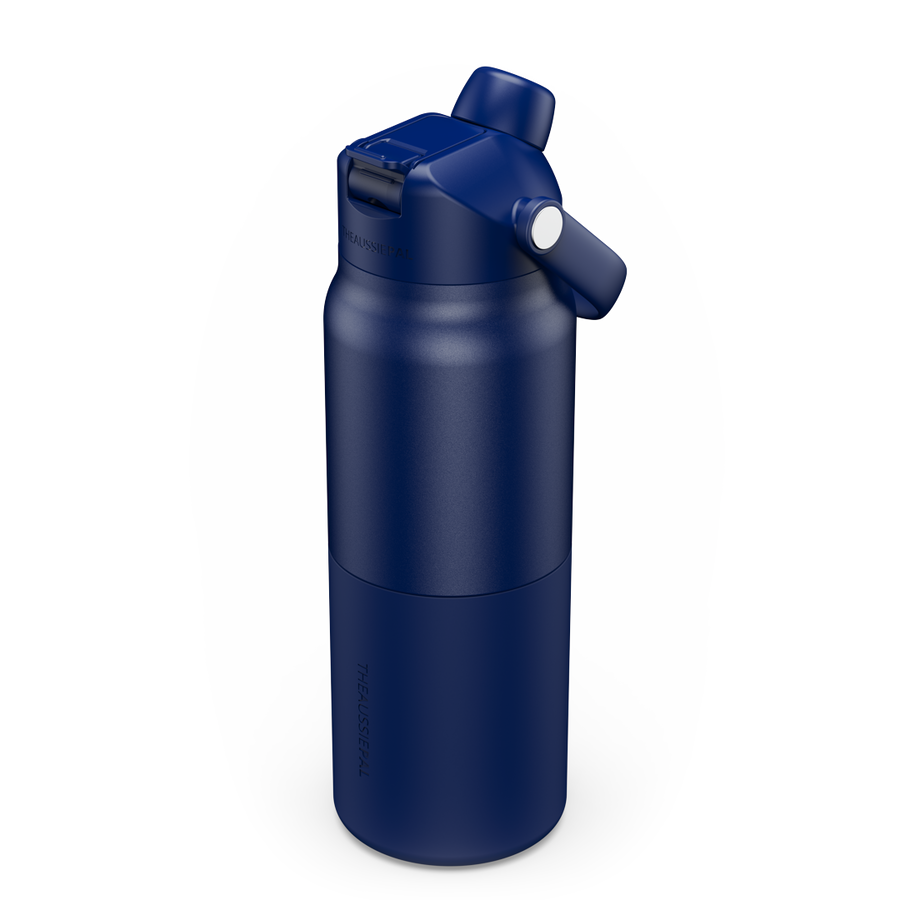 Insulated Bottle 1L in Navy
